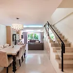 Family Exclusiv Townhouse Puerto Banus Apartman
