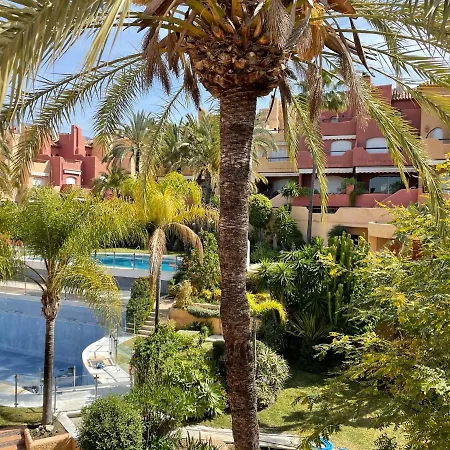 Family Exclusiv Townhouse Puerto Banus شقة *