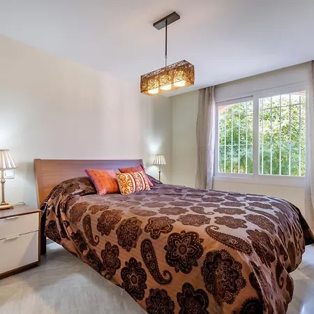 Apartment Family Exclusiv Townhouse Puerto Banus Marbella