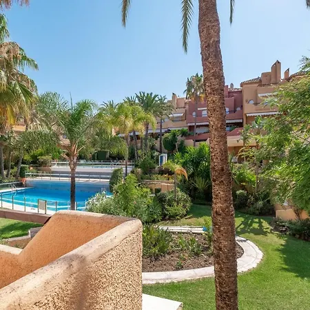 Family Exclusiv Townhouse Puerto Banus Apartment