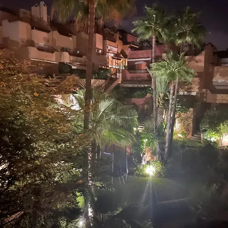 Family Exclusiv Townhouse Puerto Banus Apartment