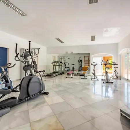 Family Exclusiv Townhouse Puerto Banus Marbella