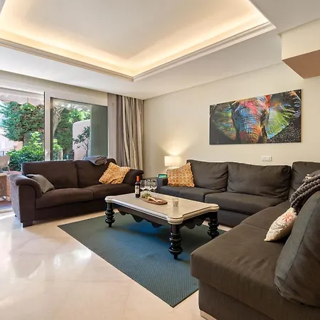 Apartment Family Exclusiv Townhouse Puerto Banus