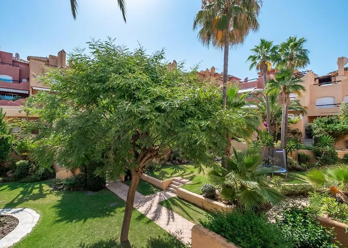 Daire Family Exclusiv Townhouse Puerto Banus Marbella