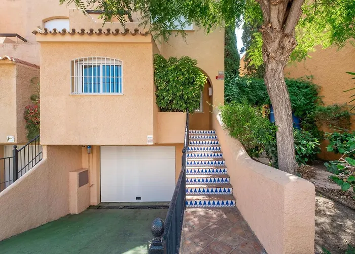 Family Exclusiv Townhouse Puerto Banus
