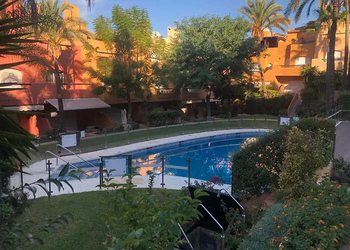 Family Exclusiv Townhouse Puerto Banus * Marbellac
