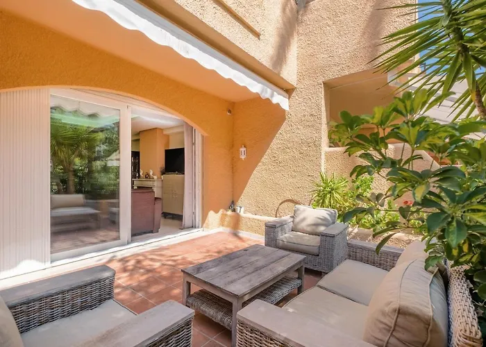 Family Exclusiv Townhouse Puerto Banus Marbellac
