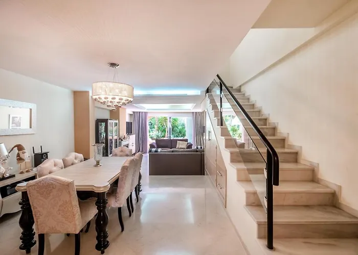 Family Exclusiv Townhouse Puerto Banus Apartamento